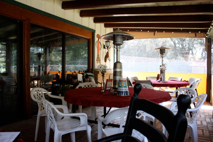 The back patio at Per Cazo Cellars where we enjoyed a long, leisurely visit...